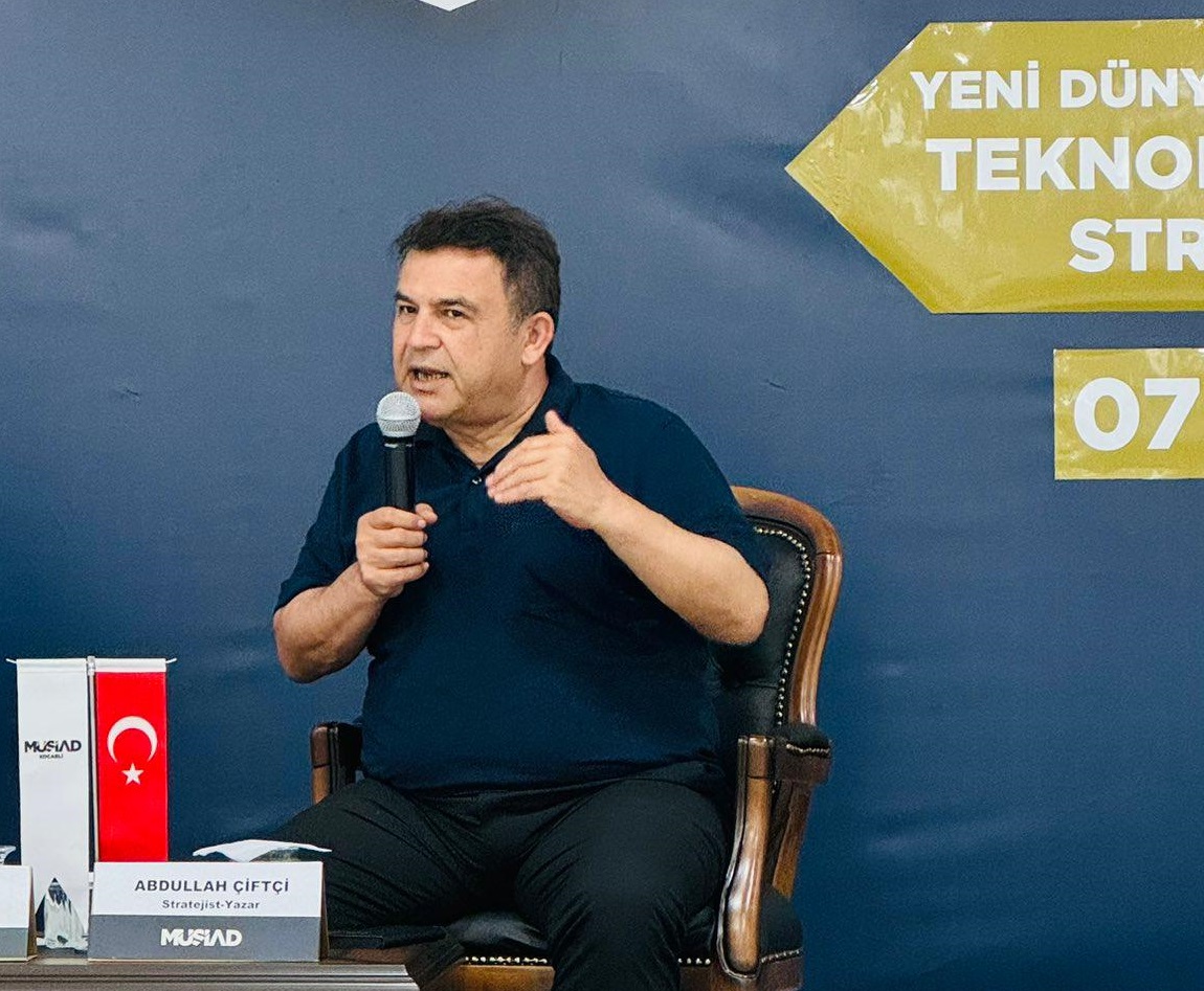 Abdullah Çiftçi, MÜSİAD Kocaeli’de Yeni Dünya Düzeni’ni Anlattı